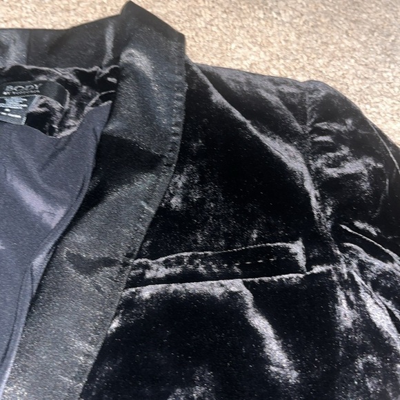 Victoria’s Secret BODY by VICTORIA Velvet Silk One-Button Blazer Jacket Black 6 - Picture 4 of 10